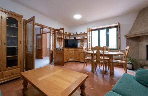 Carnota House | Experience Tranquility at Casa Rural Playa de Carnota