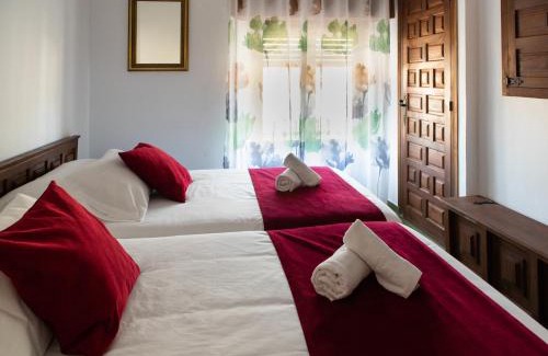 Alcala del Jucar House | Pet-Friendly Escape at Casa Rural del Juez - Rated 9/10