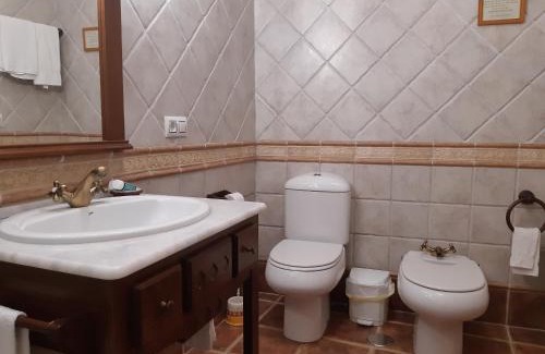 Arnoia House | Pet-Friendly Comfort at Casa Rural dos Chaos Retreat