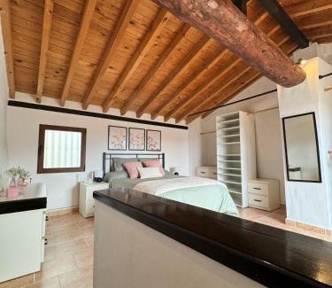 Cehegin House | Pet-Friendly Casa Rural El Alcázar - Guest Rated 9.8!