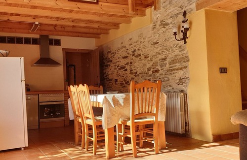 La Estrella Cottage | Cozy Casa Rural El Arco – Highly Rated Stay for 6