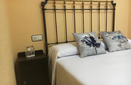 Terriente House | Pet-Friendly Getaway at Casa Rural El Chorrillo - Rated 9.5