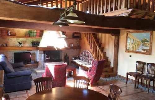 Pradena House | Discover Casa Rural El Covanchón: 9.9/10 & Family-Friendly