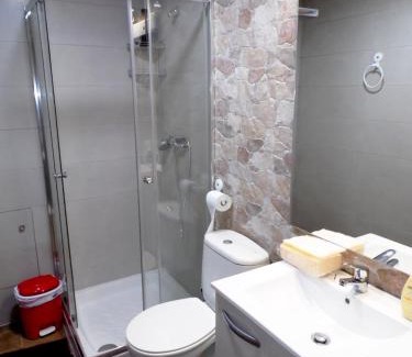 Villa de Don Fadrique House | Pet-Friendly Casa Rural El Rincon del Infante - Highly Rated Stay