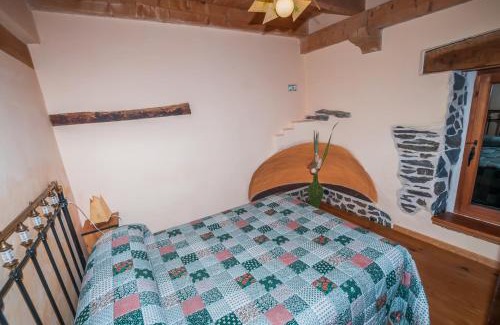 Lazado House | Pet-Friendly Casa Rural El Llao Y Los Fresnos Awaits You