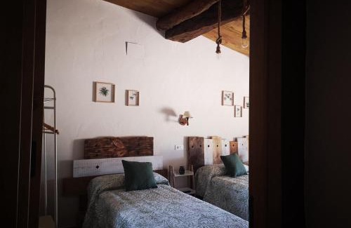 Yecla House | Discover Casa Rural El Llano Quintanilla with Ocean Views
