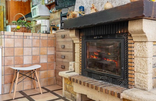 Niguelas House | Discover Casa Rural in the Heart of Nigüelas, Pet Friendly