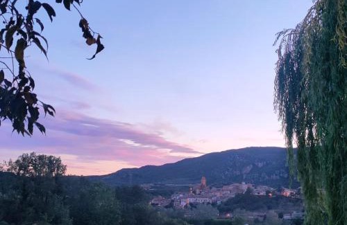 Naval House | Pet-Friendly Casa Rural en Naval with 9.5/10 Guest Rating