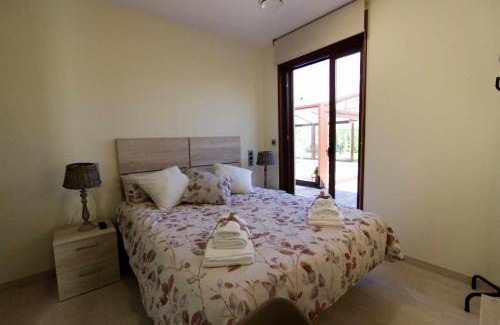 Barbadillo del Mercado House | Discover Casa Rural La Costana de Barbadillo Retreat