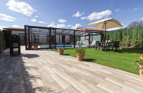 Barbadillo del Mercado House | Discover Casa Rural La Costana de Barbadillo Retreat