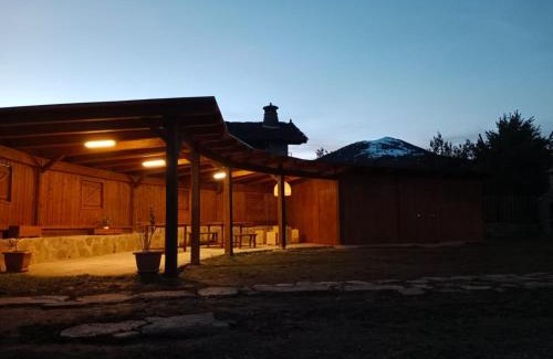 Fanlo House | Discover Casa Rural "Las Eras" - Rated 10/10 with Family-Friendly Amenities