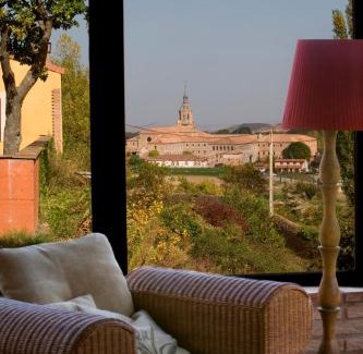 San Millan de la Cogolla House | Oceanfront Family Retreat at Casa Rural La Calera