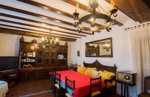 Villa de Don Fadrique House | Guest Rated: Casa Rural el Rincon del Infante with Spa