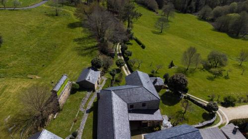 Monfero House | Pet-Friendly Getaway at Casa Rural Graña da Acea - 9.3/10