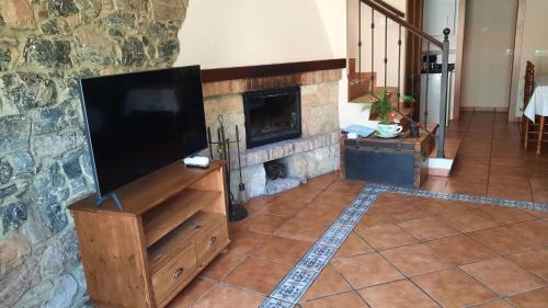 Sariego House | Family-Friendly Casa Rural La Casina - Guest Rated 9.8/10