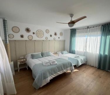 Lapeza Villa | Relax at Casa Rural La Chicuela: 9.5/10 & Family Friendly