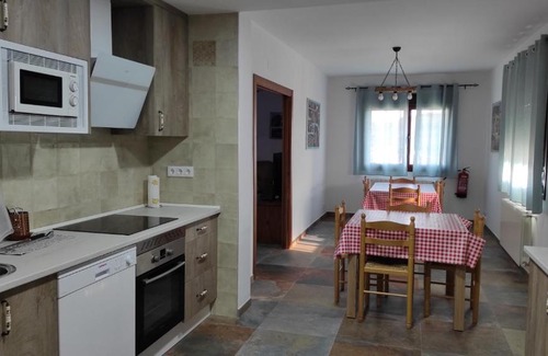 Navatrasierra House | Relax at Casa rural La Colmena del Geoparque with Ocean Views