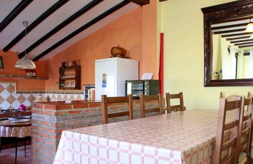 Jimera de Libar House | Welcoming Casa Rural La Jara in Jimera de Líbar