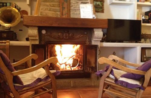 Trabanca House | Exceptional Casa Rural La Fuente: Pet & Child Friendly Retreat