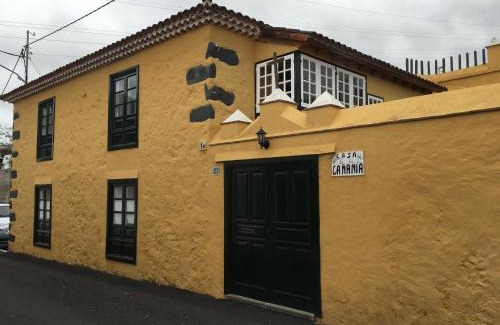 Los Realejos House | Child-Friendly Retreat at Casa Rural La Gañanía - Rated 9.4