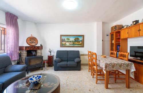 Camporrobles House | Discover Casa Rural La Luna: Family-Friendly Getaway
