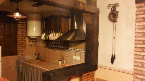 Ossa de Montiel House | Oceanfront Casa Rural La Ossa with Pet-Friendly Amenities