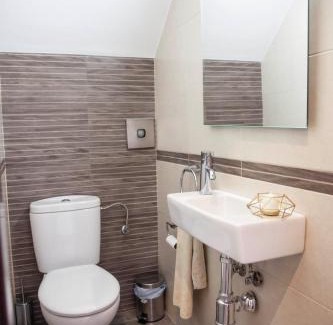 Almodovar del Rio House | Guest Rated 9.7: Casa Rural La Palmera - Family & Pet Friendly