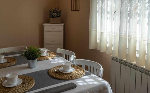 Carrascalejo Apartment | Pet-Friendly Retreat at Casa Rural La Posada del 42