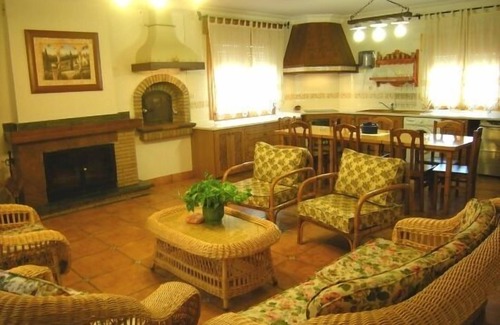 Canaveras Cottage | Top-Rated Casa Rural La Soleá: Ideal for 12 Guests
