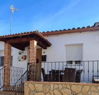 Villora House | Discover Casa Rural La Tejeria: Pet & Child Friendly Retreat