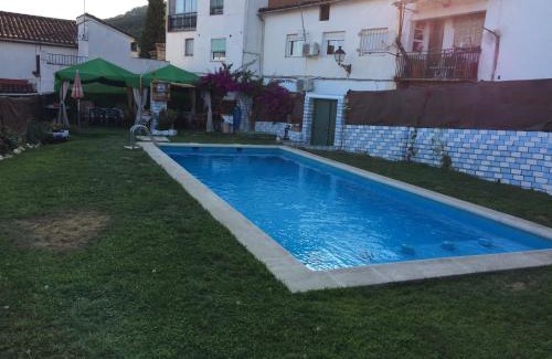 Rebollar House | Relax at Casa Rural Las Gamellas with Oceanfront Perks