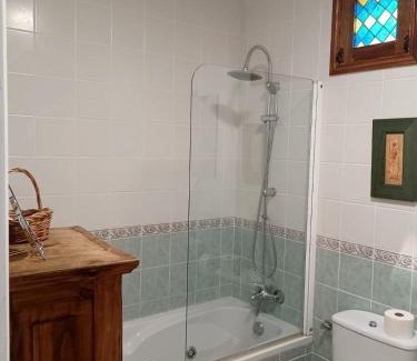 Saucelle House | Family-Friendly Getaway at Casa Rural Las Peñas - Rated 9.3