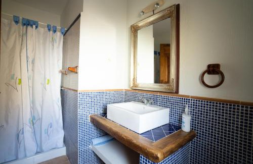 Trillo House | Family-Friendly Casa Rural Los Arrieros with Kitchen Access