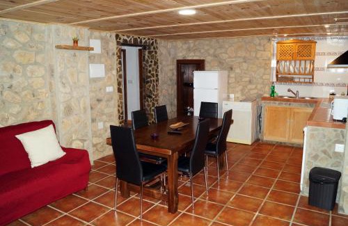 Benaojan House | Pet-Friendly Holiday Homes in Benaoján, Spain - 9.6/10 Rated