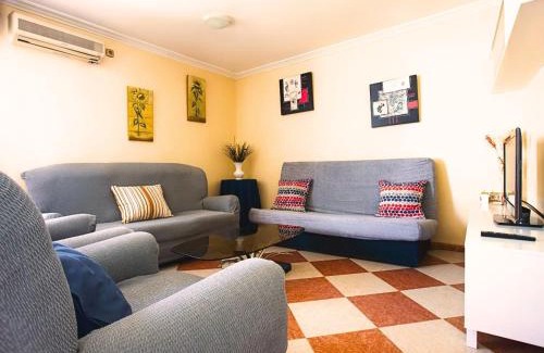 La Garrovilla Apartment | Child-Friendly Retreat at Casa Rural Los Mayorales II