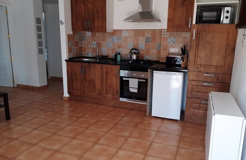 Santa Maria de Nieva Apartment | Relaxing Casa Rural los Tres Amigos with Pool & Kitchen
