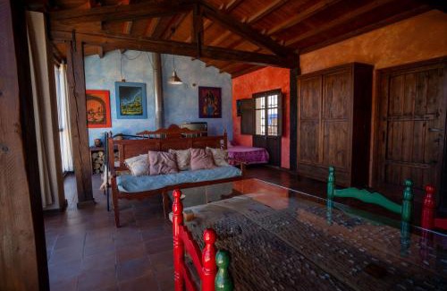 Alcala del Jucar House | Pet-Friendly Retreat at Casa Rural Los Ventanales, Rated 9.3