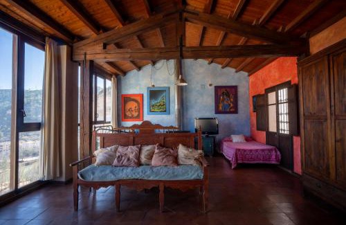 Alcala del Jucar House | Pet-Friendly Retreat at Casa Rural Los Ventanales, Rated 9.3