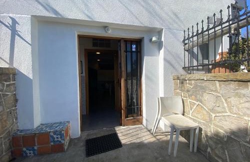 Olaskoegia House | Relax at Casa Rural Mailan with Oceanfront Views & Dining