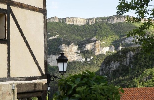 Sobron House | Discover Casa Rural Natura Sobron with Ocean Views & Pool