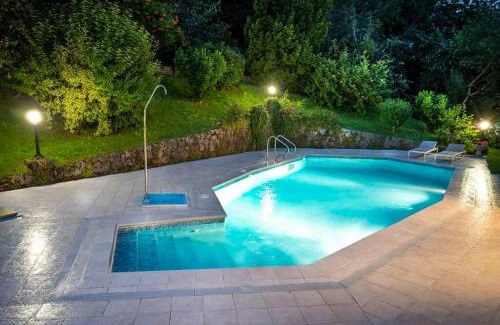 Andoain House | Oceanfront Casa Rural Oroimena: Guest Rated 9.9/10
