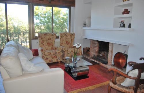 Ledesma House | Discover Casa Rural Puente Mocho: Family & Pet Friendly Stay