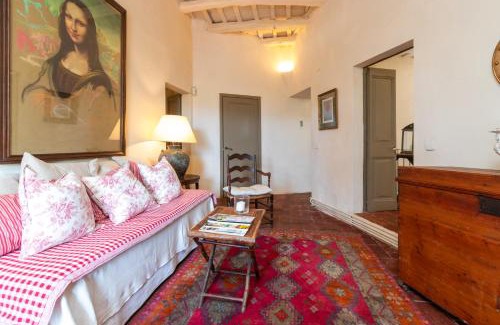 Pals House | Experience History at Casa Rural Siglo XVIII, 4-Star Retreat