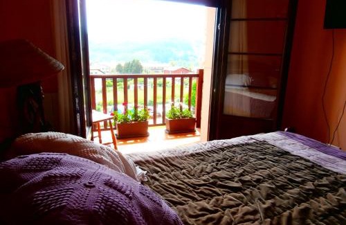 Sopelana House | Explore Family-Friendly Comfort at Casa Rural Telleri