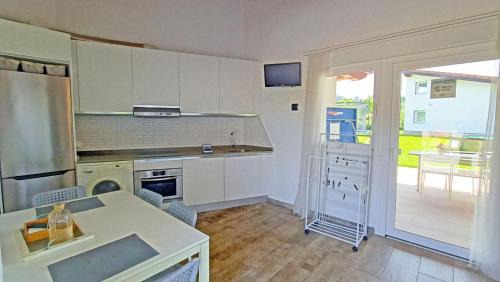 Larrauri-Markaida Hotel | Pet-Friendly Casa Rural Txokoetxe with Ocean Views & Pool