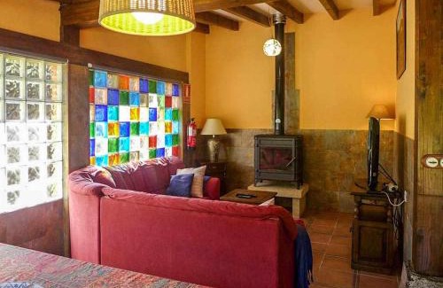 Oceno Ski Chalet | Family-Friendly Casa Rural Yolanda with Top Guest Reviews