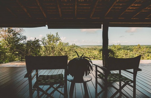 Morere House | Beachside Retreat with Breathtaking Views