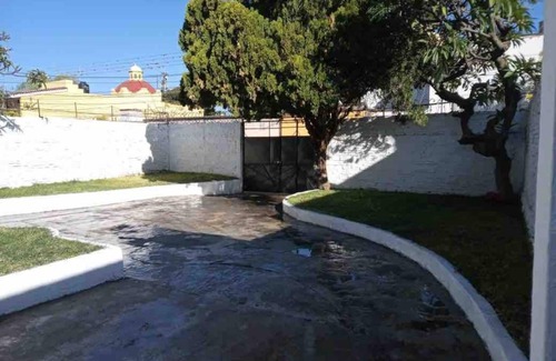 Chapala Centro House | Discover Casa Rustica de Chapala: Pet-Friendly Retreat