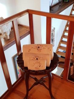 Lamas House | Cozy Casa Rustica do Lagar: Family-Friendly Dining Awaits