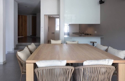 P Chahue House | Casa Sá: Family-Friendly Retreat 5 Min from the Beach